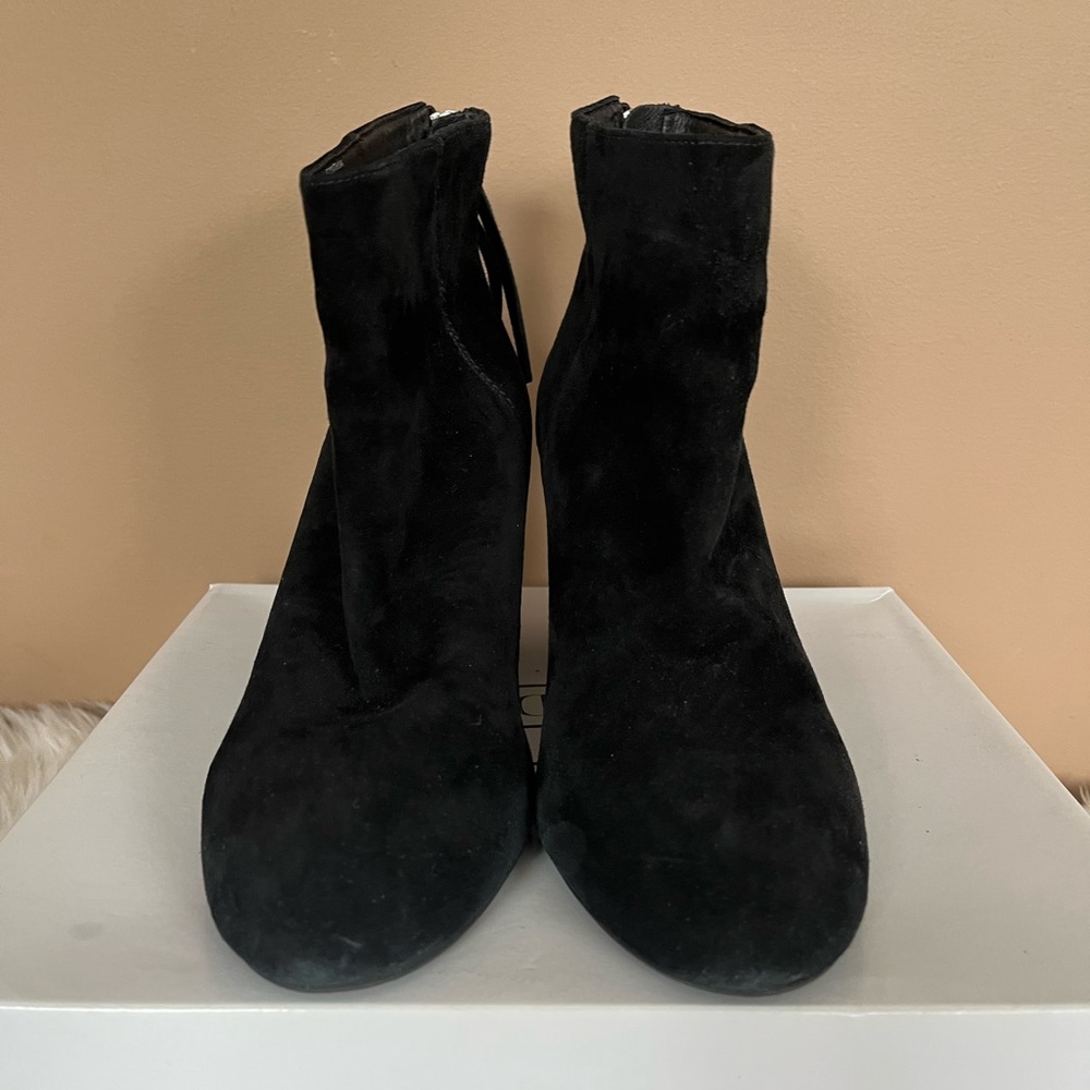 {Steve Madden} Suede Leather Heeled Cynthia Booti… - image 3